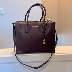Miccahel Kors purple bag